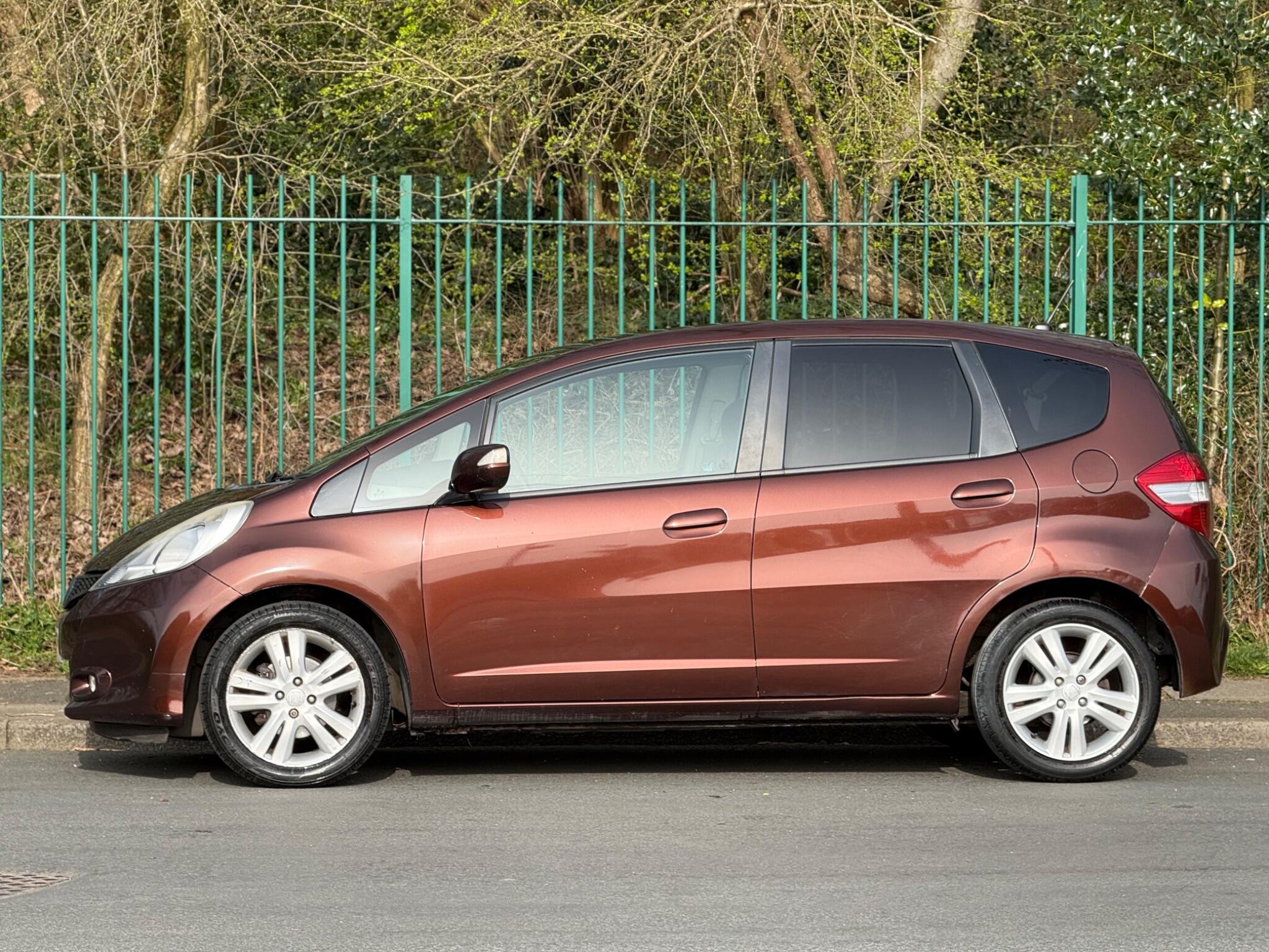 Used Bronze Honda Jazz Cars For Sale | Autotrader UK